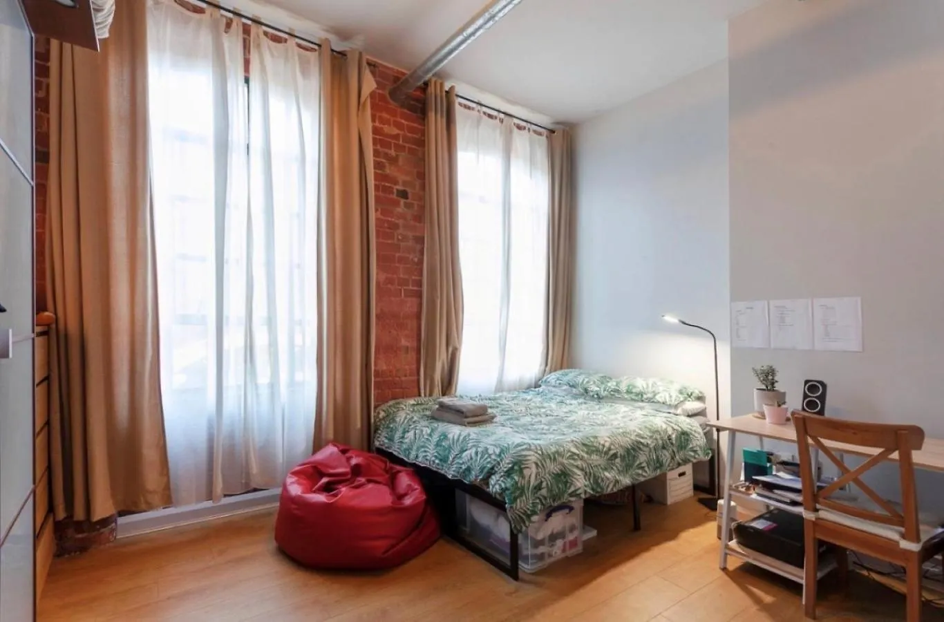 Raleigh Loft Apartment Nottingham
