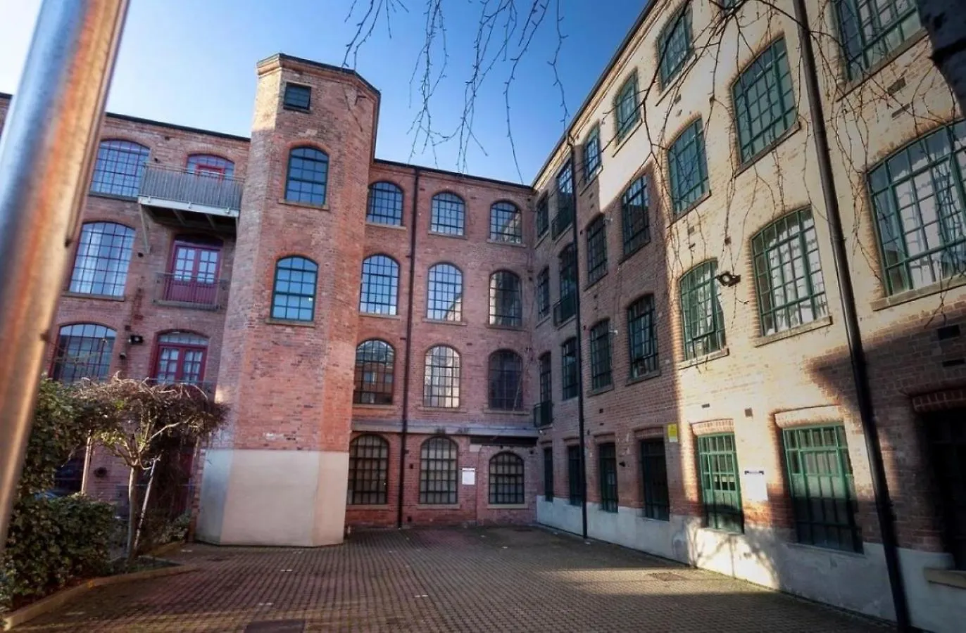 Raleigh Loft Apartment Nottingham