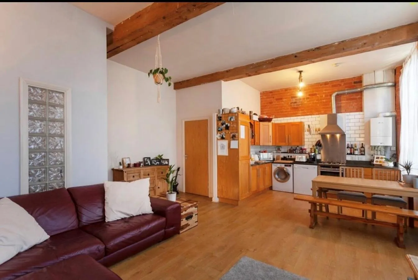 Raleigh Loft Apartment Nottingham