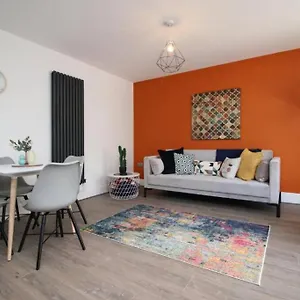 16 North Road Flat 4 By Mia Living Free Parking On Site Cardiff