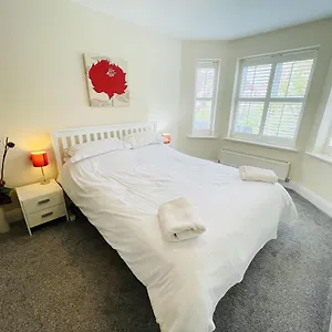 Flat 3 - Seabreeze - 2 Bedrooms Bournemouth