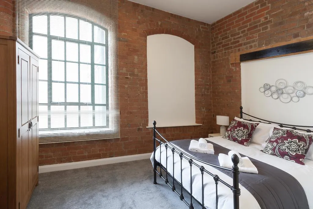 Raleigh Loft Apartment Nottingham
