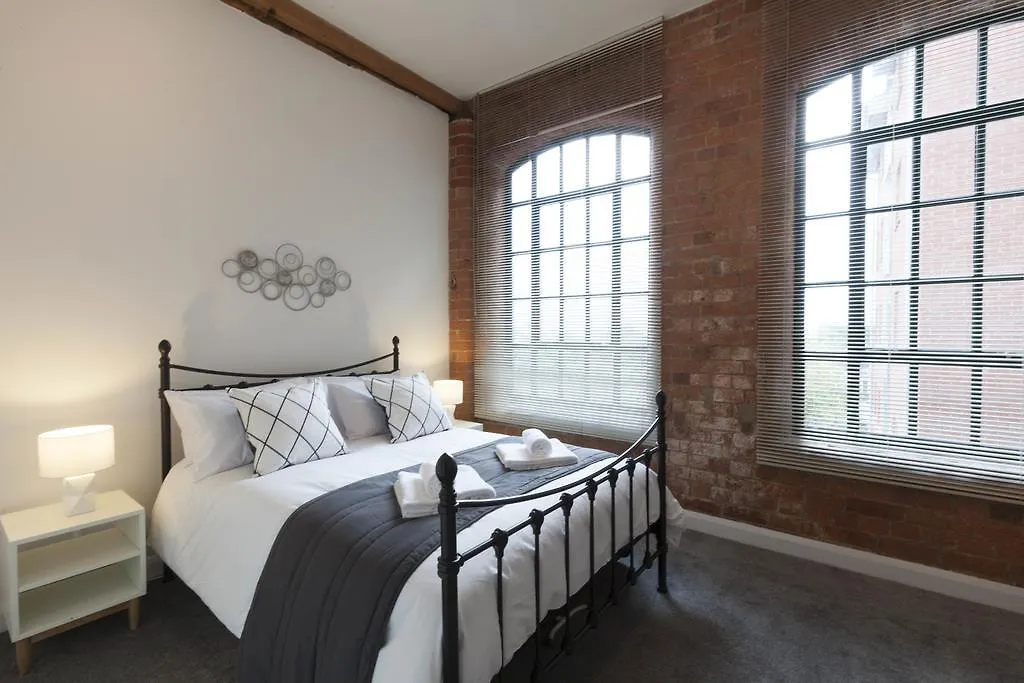 Raleigh Loft Apartment Nottingham